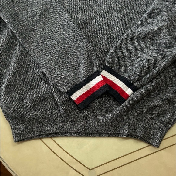 Tommy Hilfiger Men’s Sweater - Picture 4 of 16